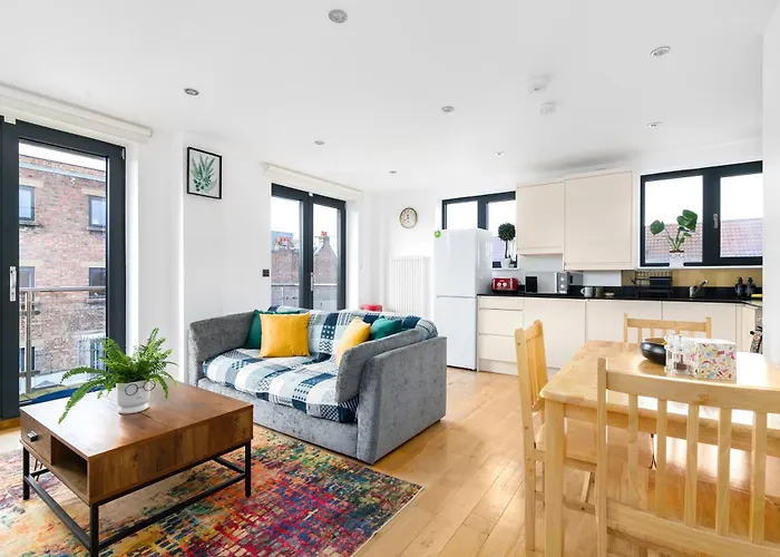 London City Hoxton Shoreditch 2 Bdr 2 Bath Balcony